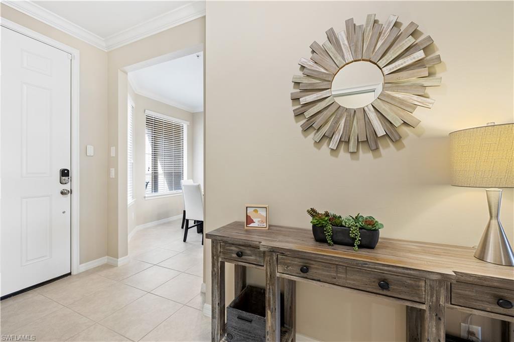 ESPLANADE - Residential Lease