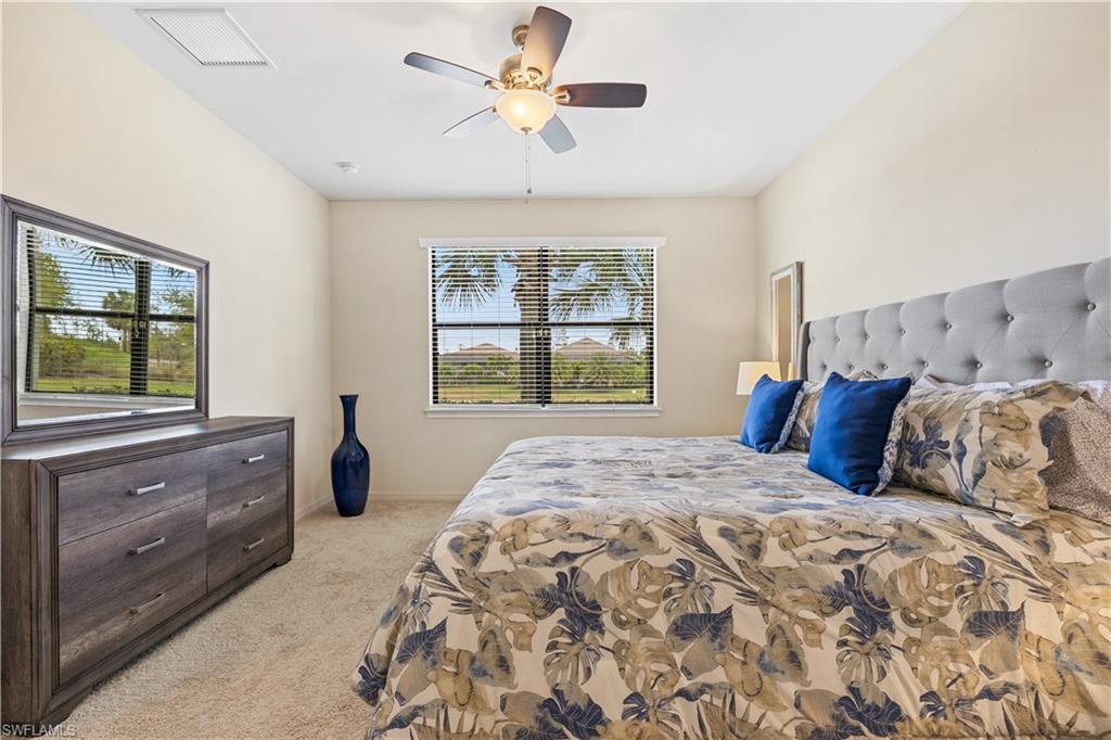 ESPLANADE - Residential Lease