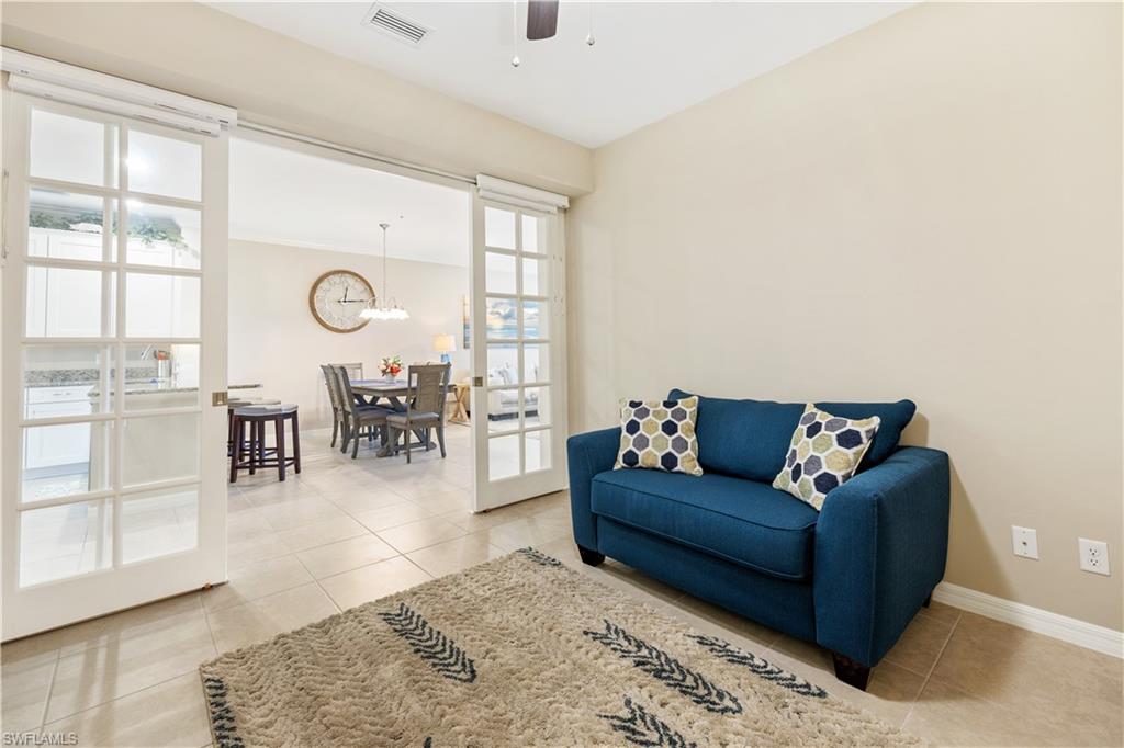 ESPLANADE - Residential Lease