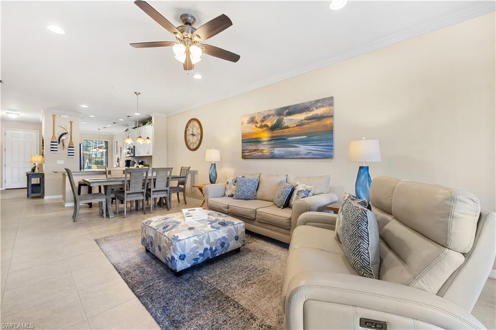 ESPLANADE - Residential Lease