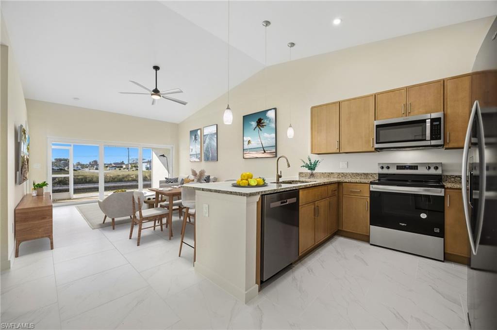 CAPE CORAL - Residential Income
