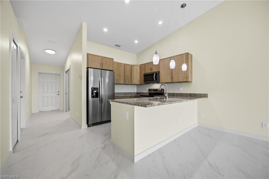 CAPE CORAL - Residential Income