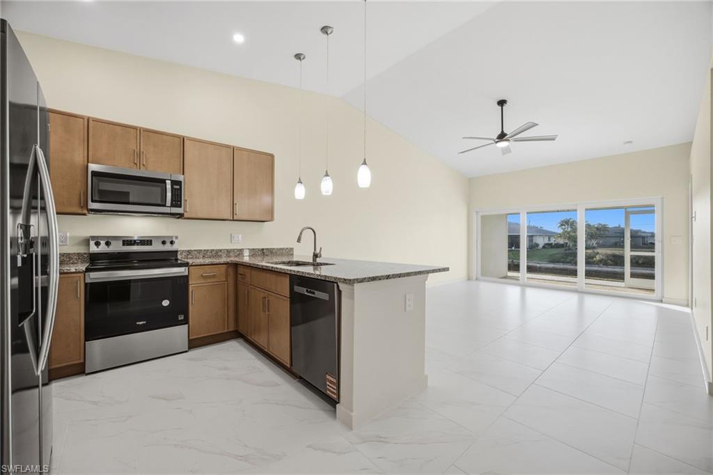 CAPE CORAL - Residential Income