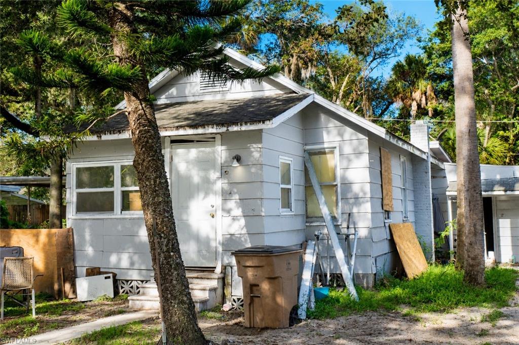 RUSSELL PARK - Residential