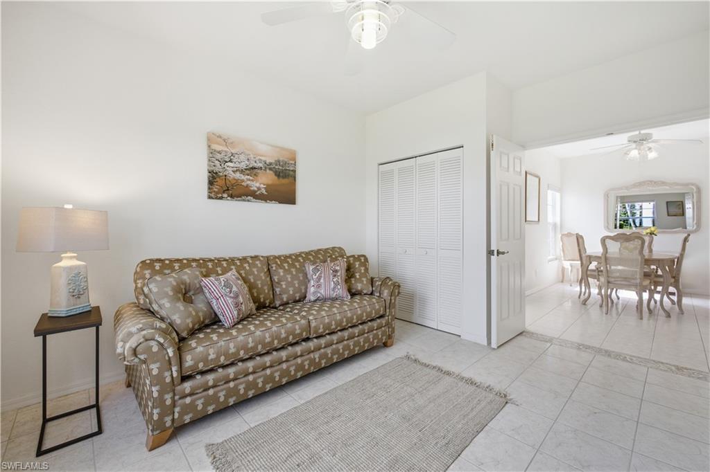 LAUREL OAKS AT PELICAN BAY - Residential Lease
