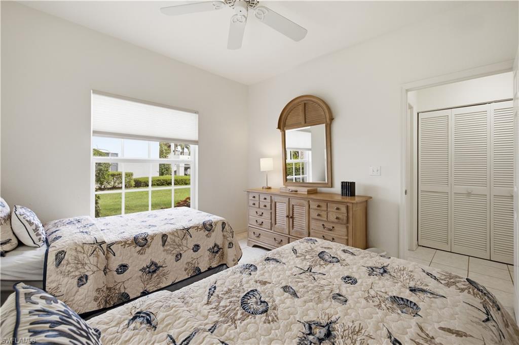 LAUREL OAKS AT PELICAN BAY - Residential Lease