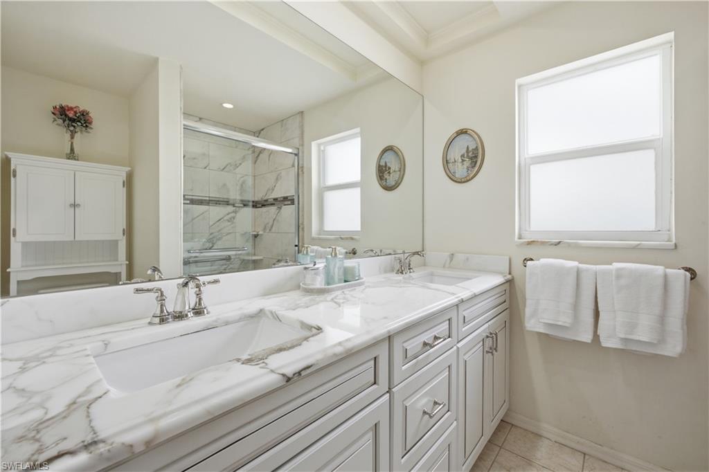 LAUREL OAKS AT PELICAN BAY - Residential Lease