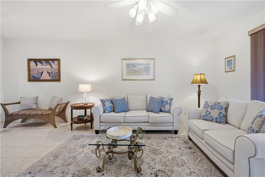 LAUREL OAKS AT PELICAN BAY - Residential Lease