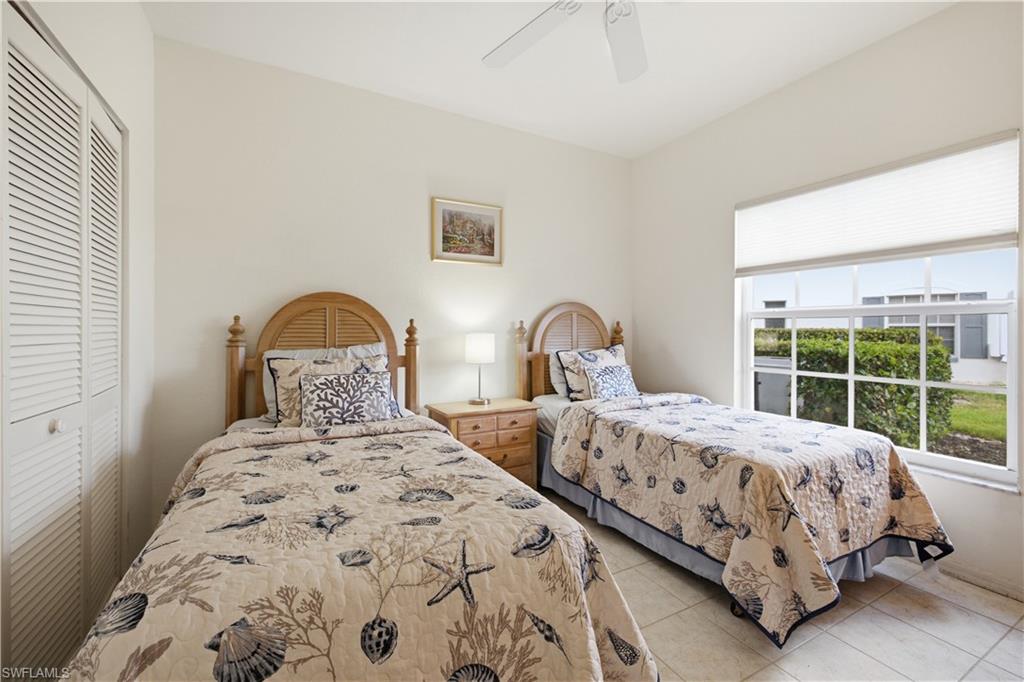 LAUREL OAKS AT PELICAN BAY - Residential Lease
