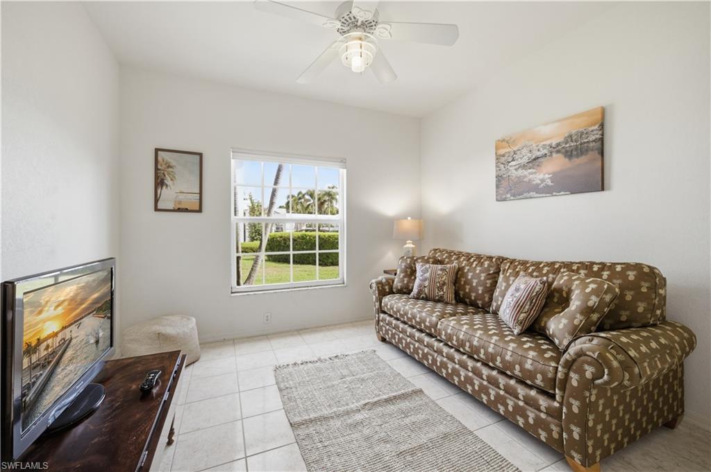 LAUREL OAKS AT PELICAN BAY - Residential Lease