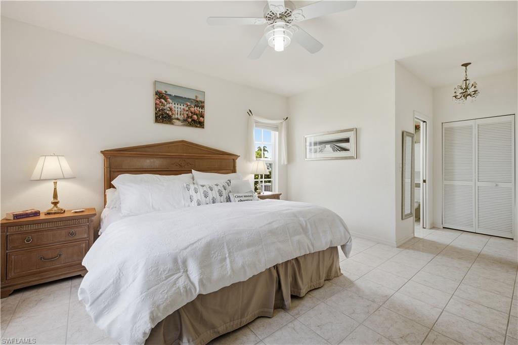 LAUREL OAKS AT PELICAN BAY - Residential Lease