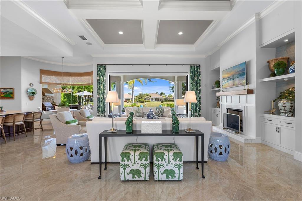 QUAIL WEST - Residential