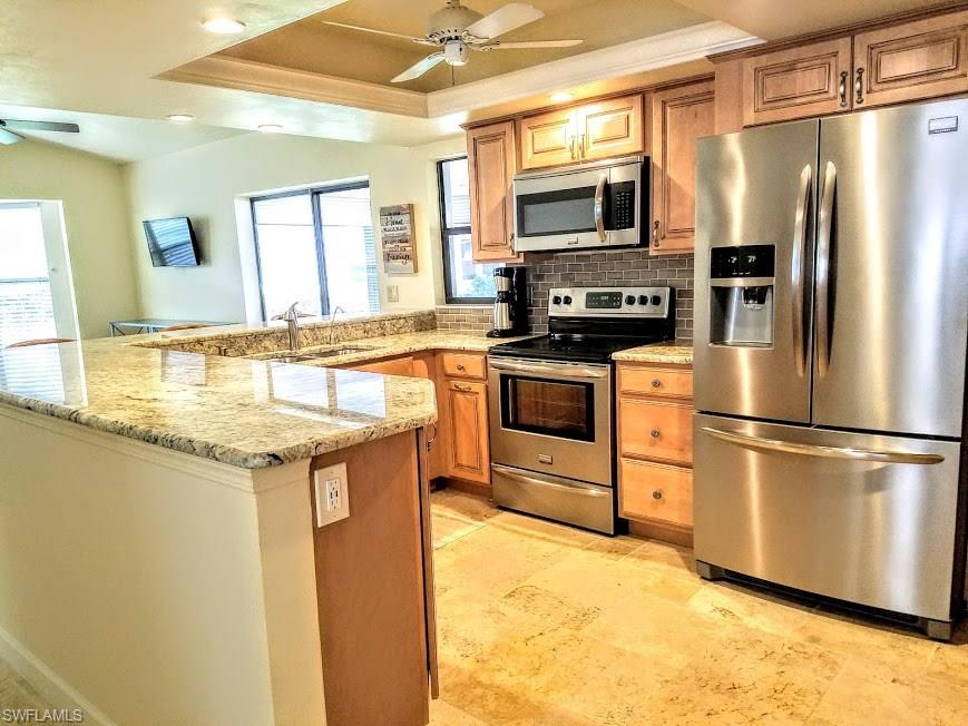 VILLAS FIVE - Residential