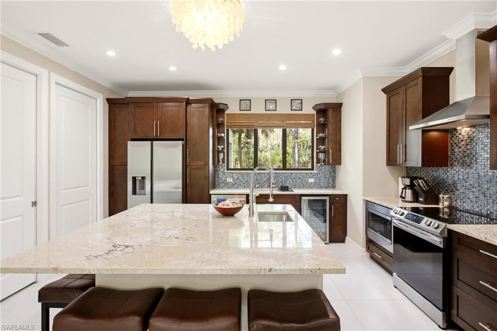 GOLDEN GATE ESTATES - Residential