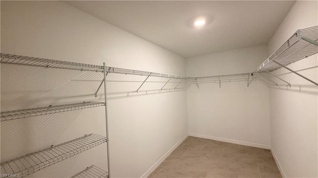 CRANE LANDING - Residential Lease