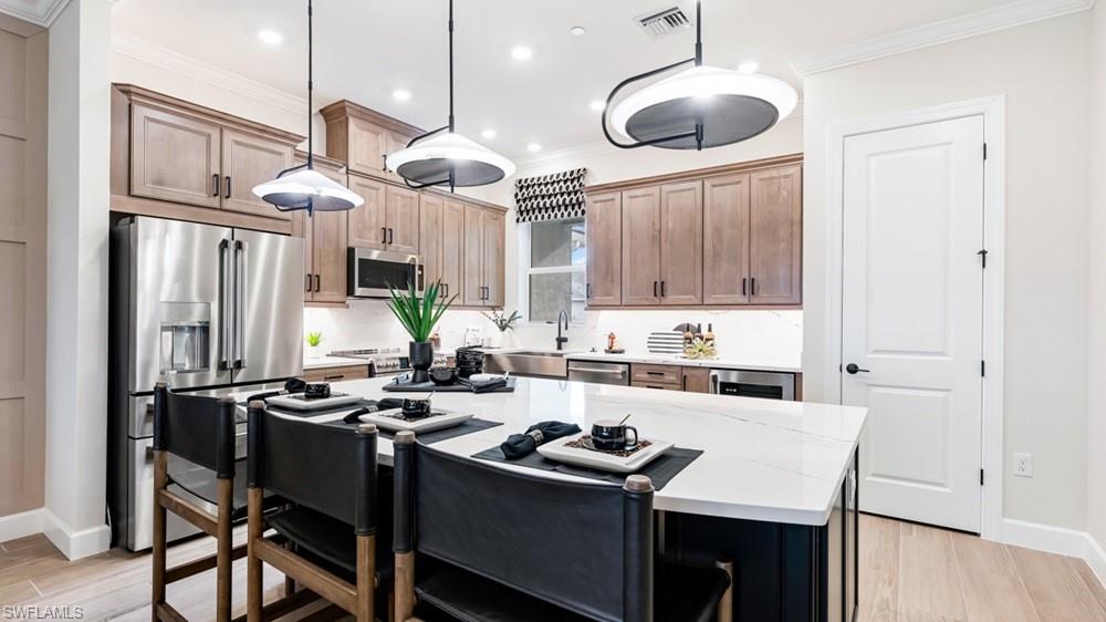 ESPLANADE BY THE ISLANDS - Residential