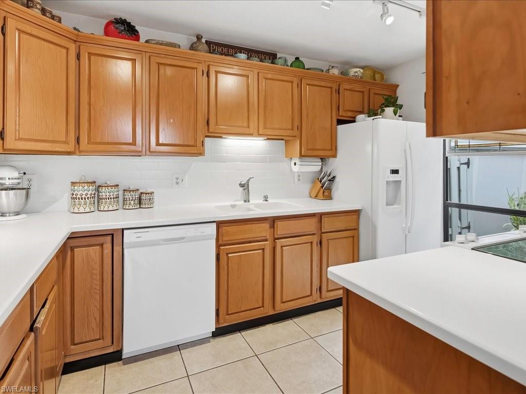 BENT PINES VILLAS CONDO - Residential