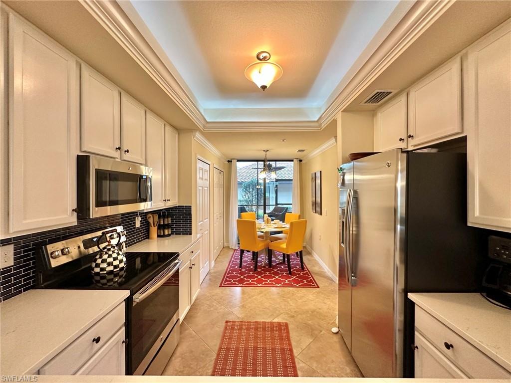 BONITA NATIONAL GOLF AND COUNTRY CLUB - Residential Lease