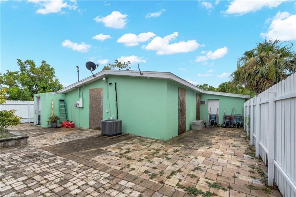 FORT MYERS - Residential