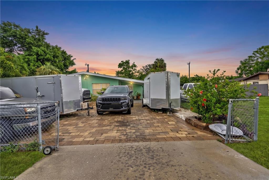 FORT MYERS - Residential