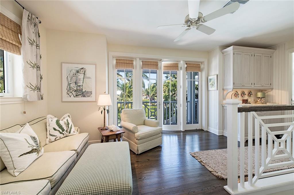 OLDE NAPLES - Residential