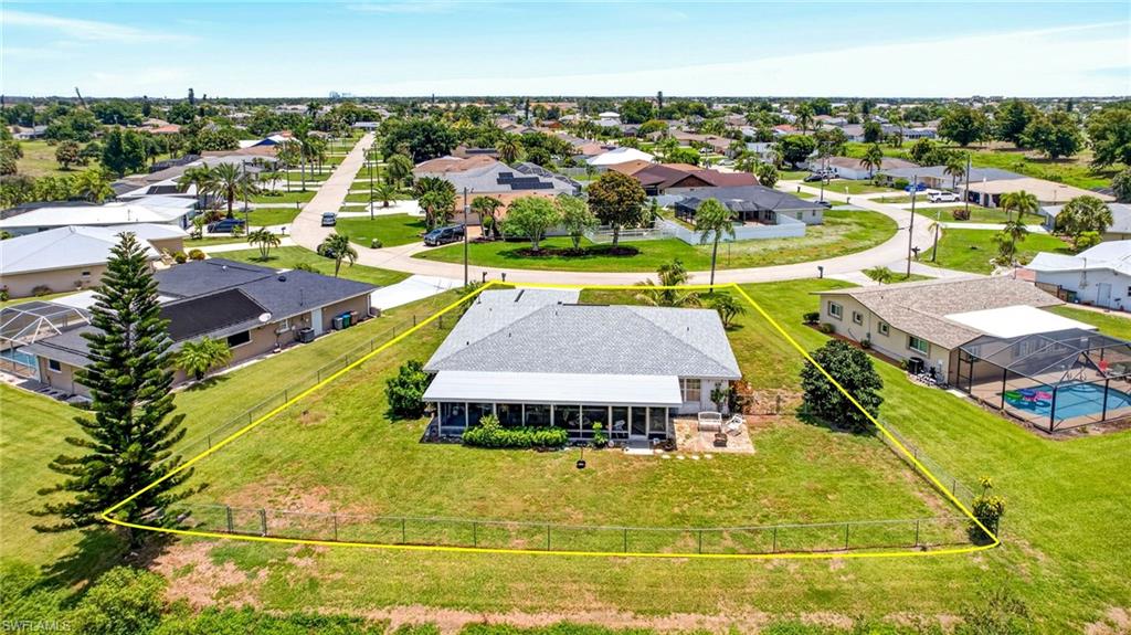 CAPE CORAL - Residential