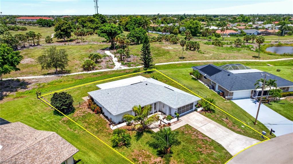 CAPE CORAL - Residential