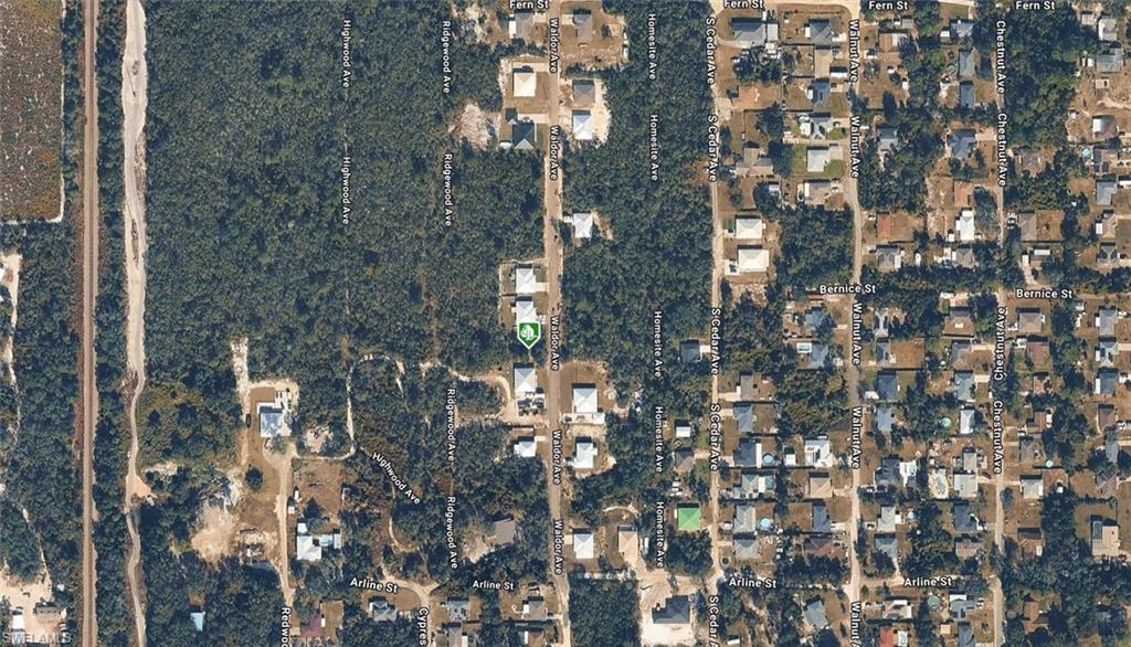 ACREAGE - Land