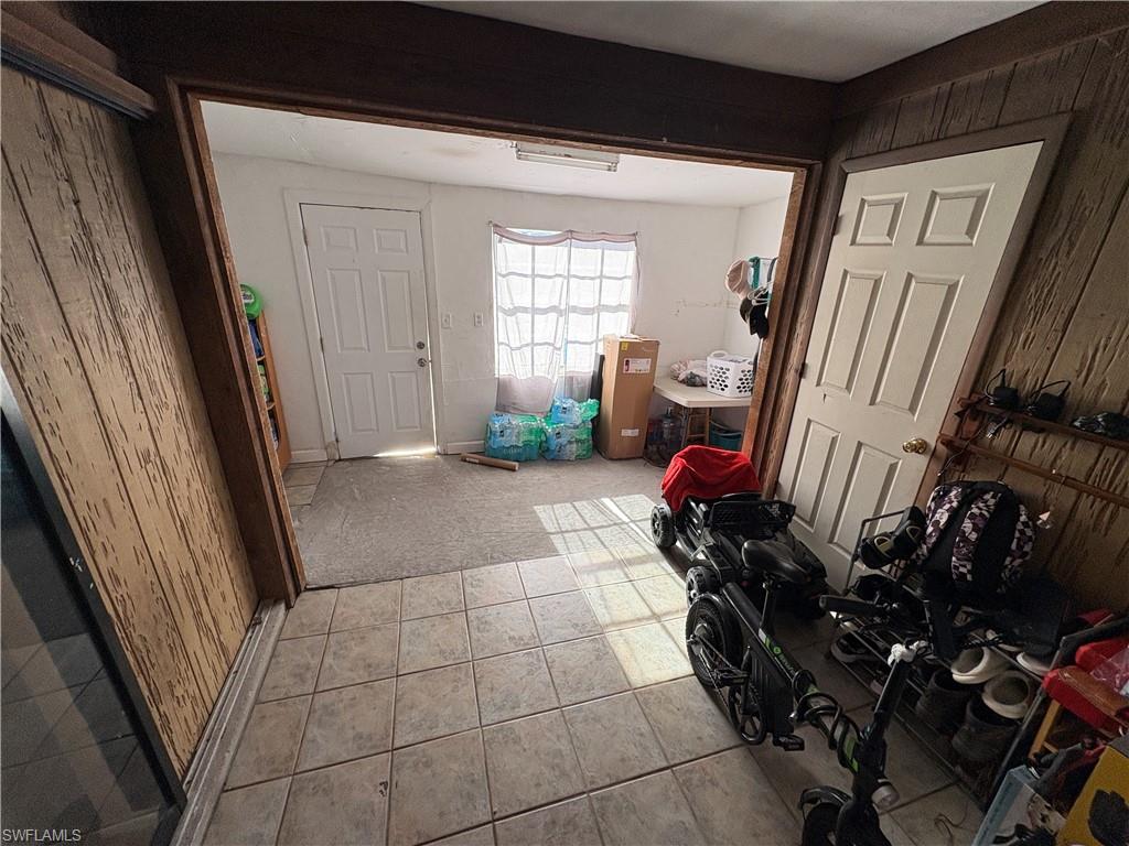 SAN CARLOS PARK - Residential Income