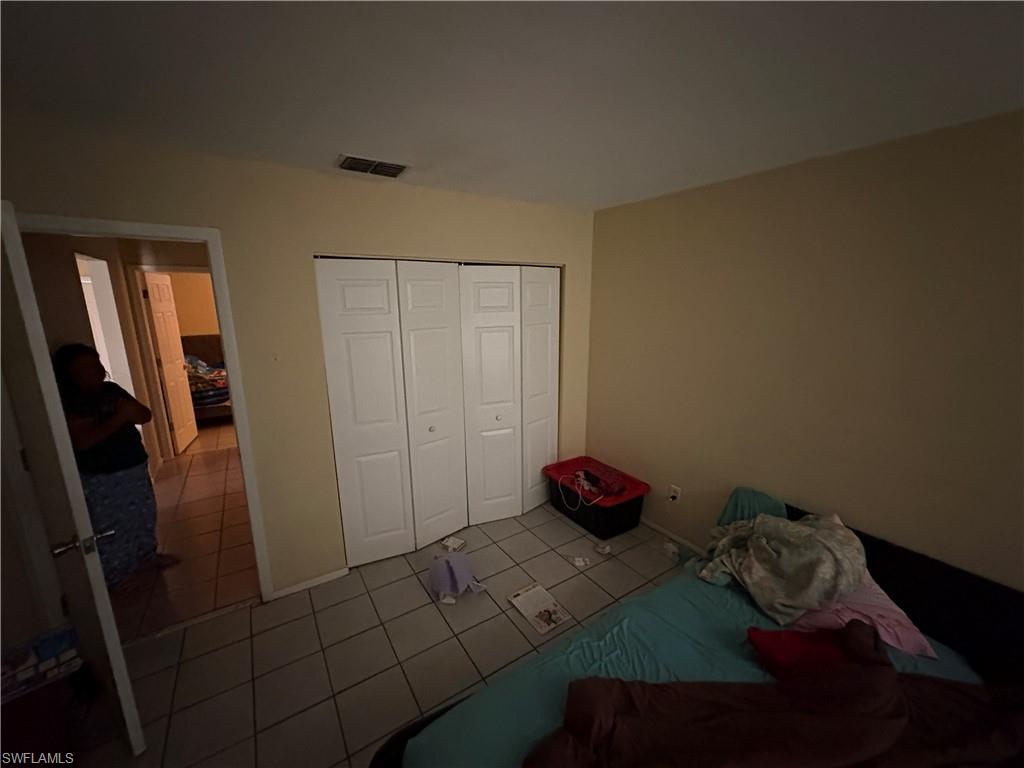 SAN CARLOS PARK - Residential Income