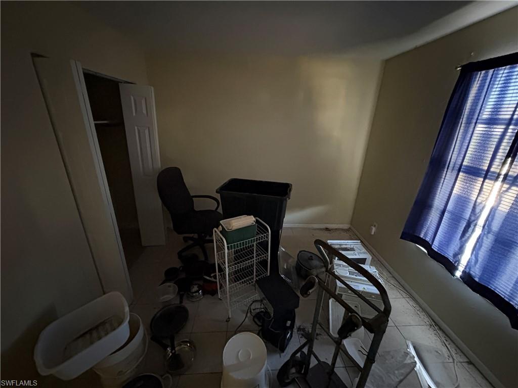 SAN CARLOS PARK - Residential Income
