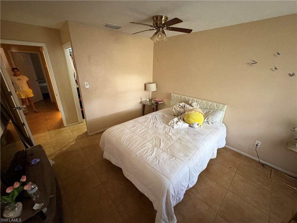 SAN CARLOS PARK - Residential Income