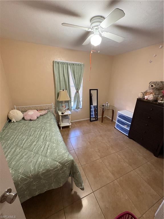 SAN CARLOS PARK - Residential Income