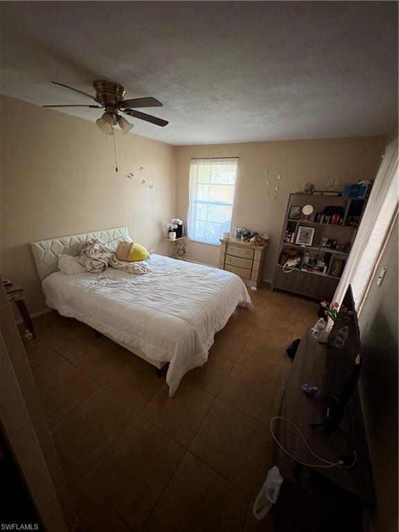 SAN CARLOS PARK - Residential Income