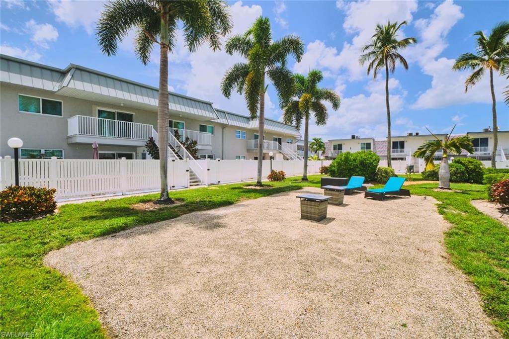 REGENCY CONDO - Residential
