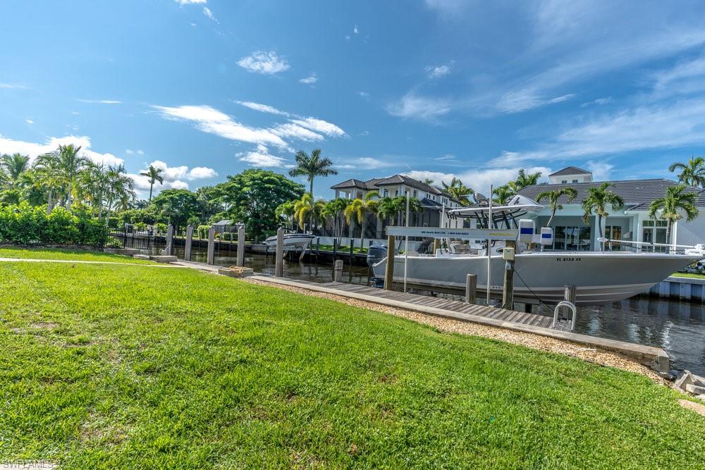 ROYAL HARBOR - Residential