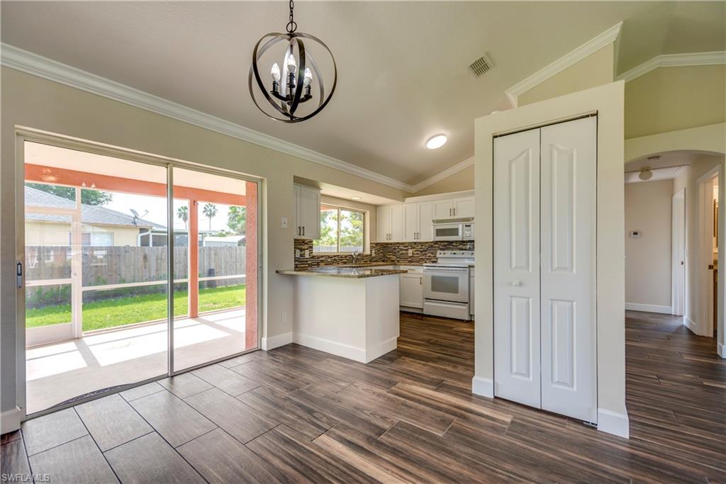 GOLDEN GATE CITY - Residential