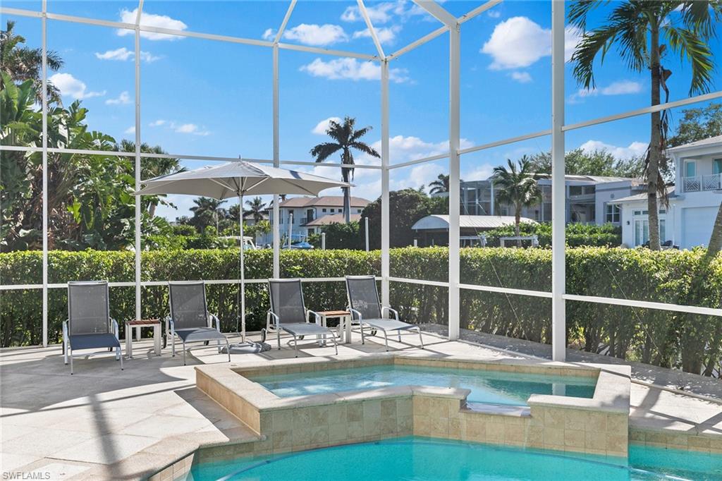 AQUALANE SHORES - Residential