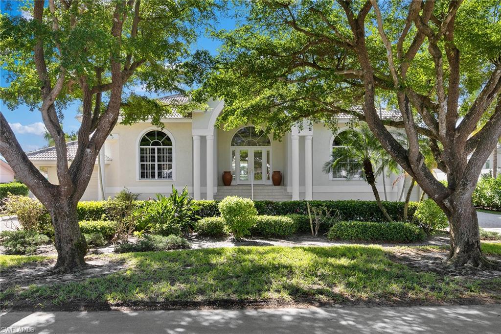 AQUALANE SHORES - Residential