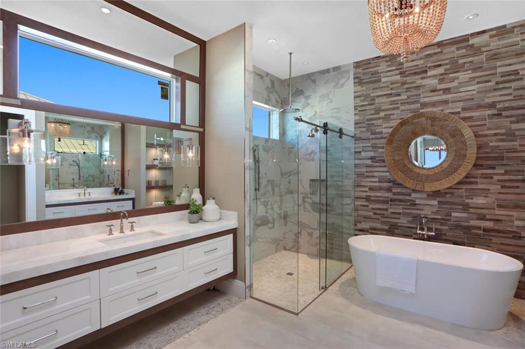 BONITA BEACH - Residential