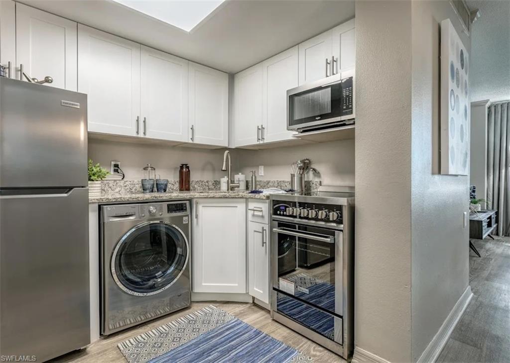 INDIGO LAKES - Residential Lease
