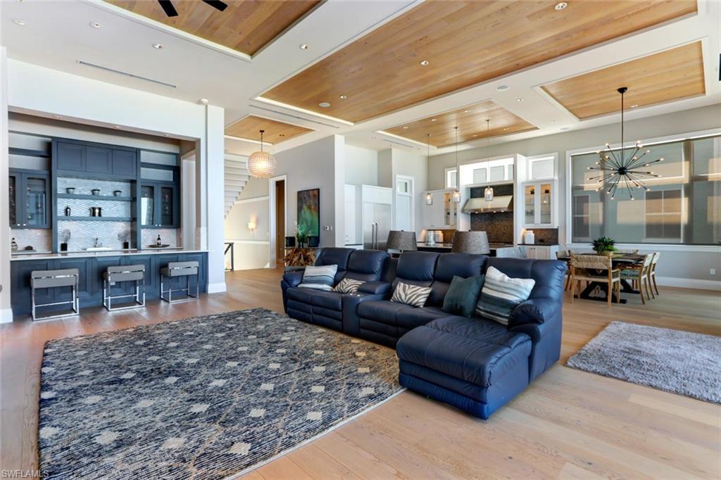 BONITA BEACH - Residential