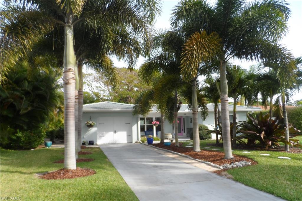 YACHT CLUB - Residential