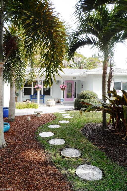 YACHT CLUB - Residential