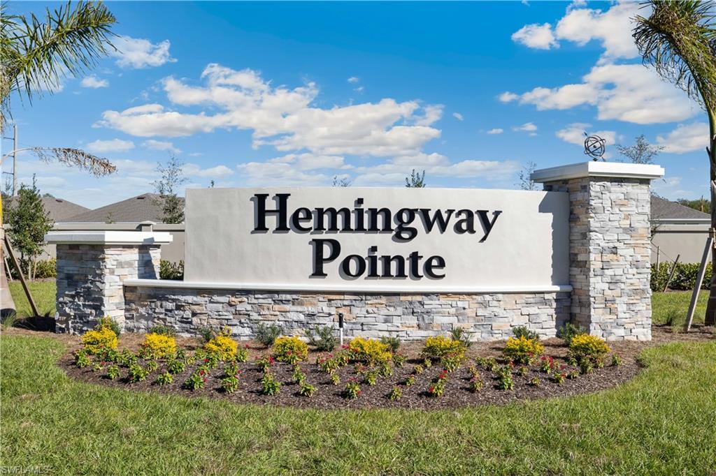 HEMINGWAY POINTE - Residential