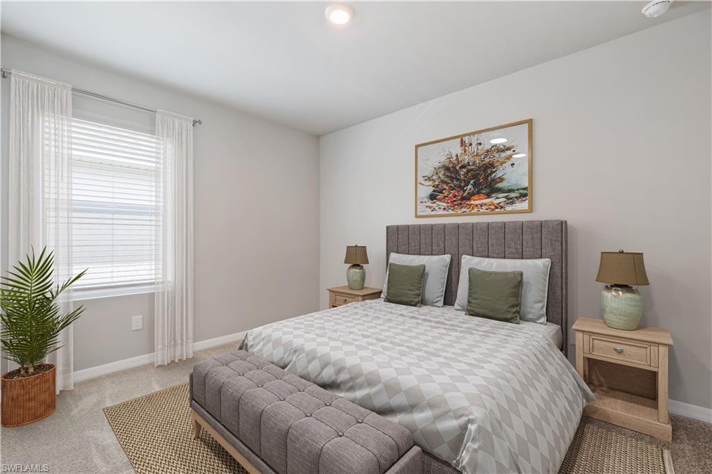 HEMINGWAY POINTE - Residential