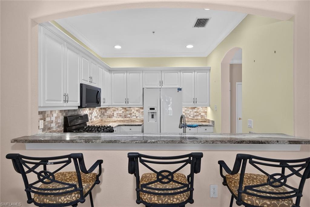 COTTONWOOD BEND - Residential Lease