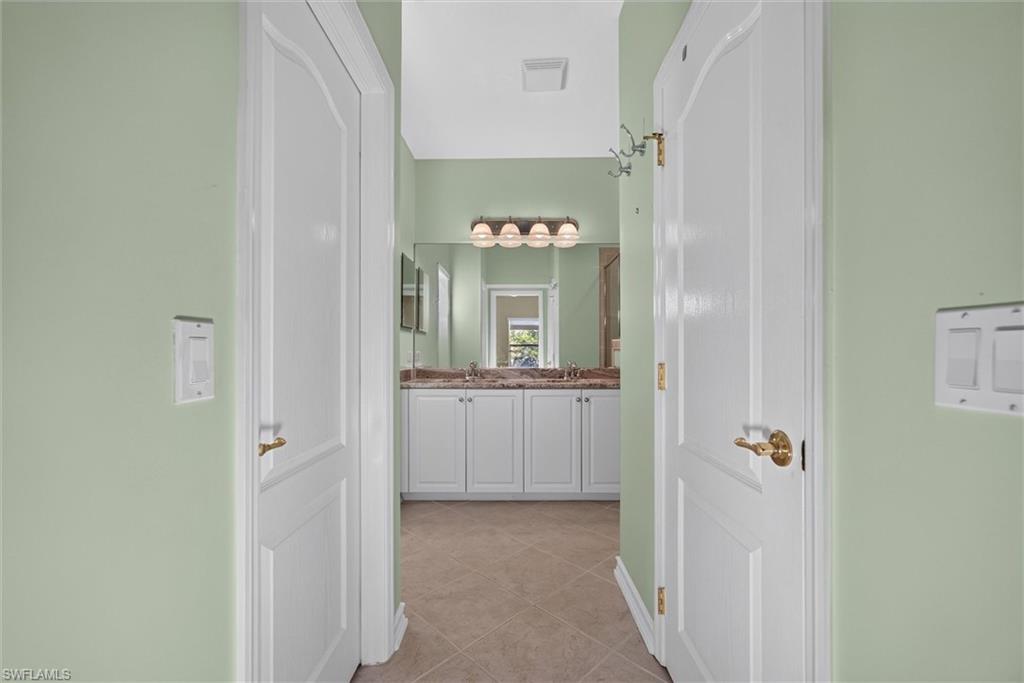 COTTONWOOD BEND - Residential Lease