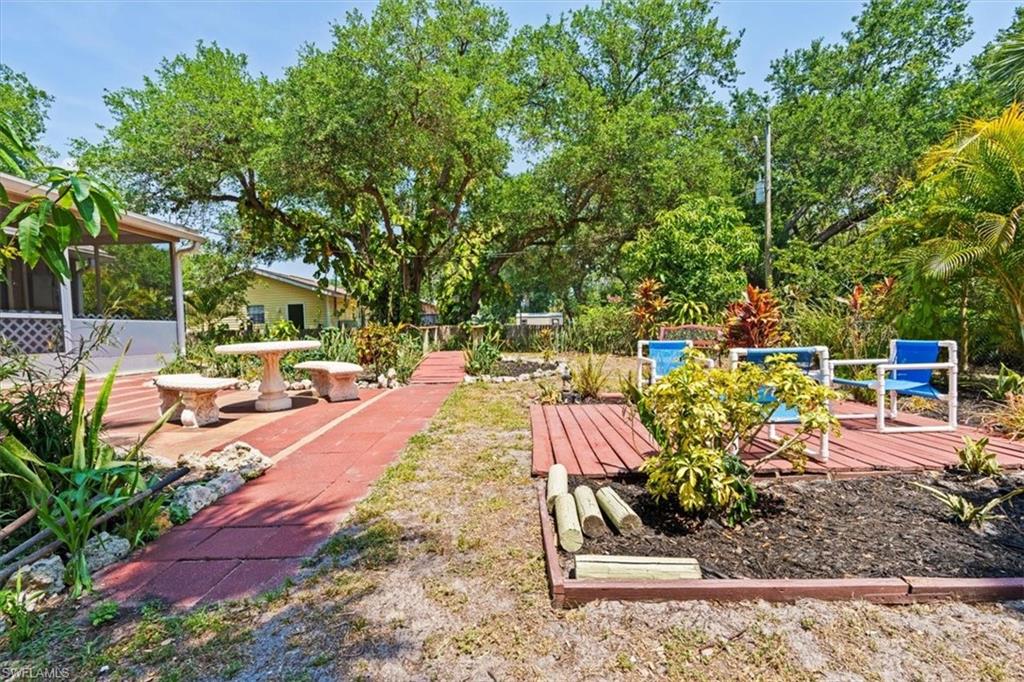 PORT CHARLOTTE - Residential