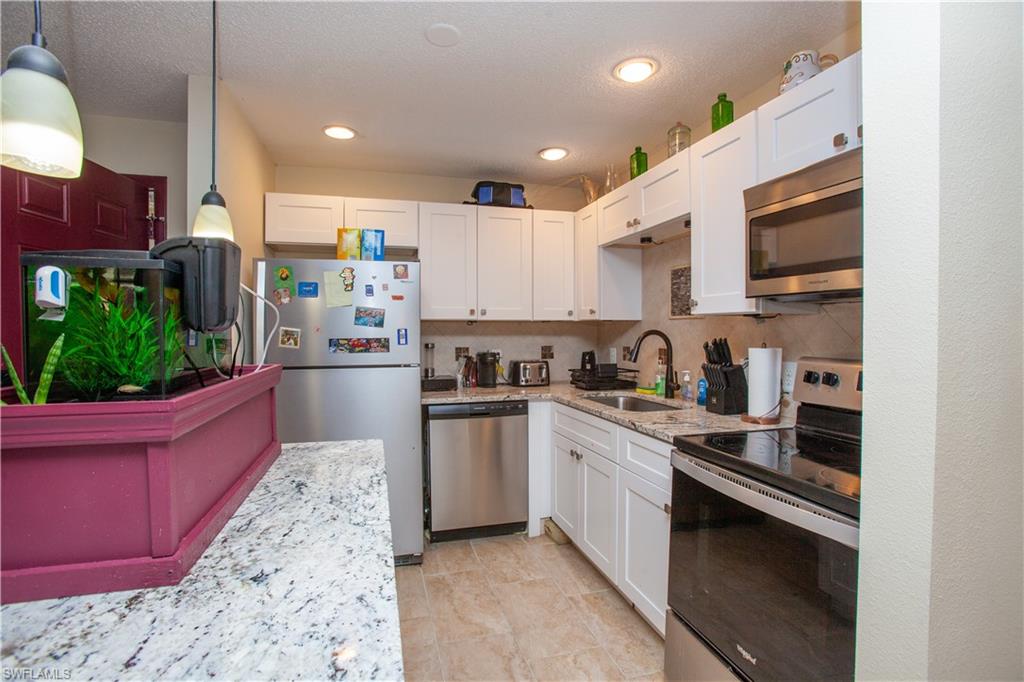 ARBOR LAKES CONDO - Residential